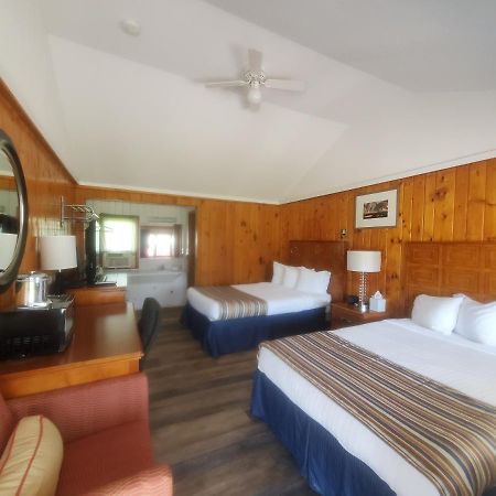 Bayview Lakefront Inn เซนต์อิกเนซ ภายนอก รูปภาพ